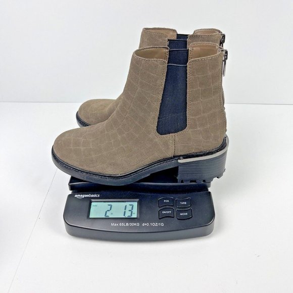 Vince Camuto Suede Chelsea Boots Kelivena Sable Womens Size 6.5 Wide Chunky Heel - Picture 6 of 6